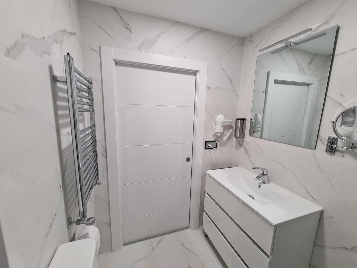 104A Apartamento Para 8 Personas Gijón Esterno foto