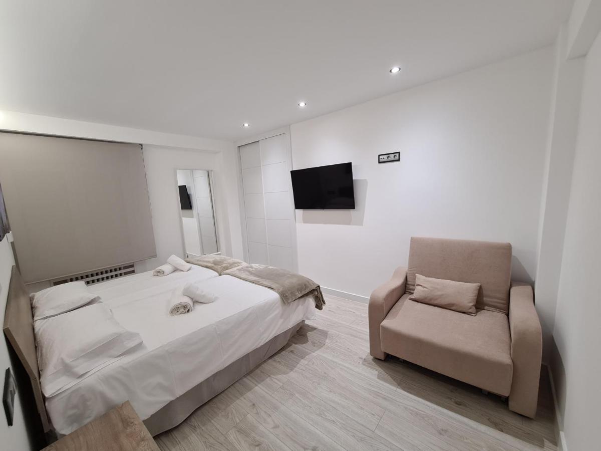 104A Apartamento Para 8 Personas Gijón Esterno foto