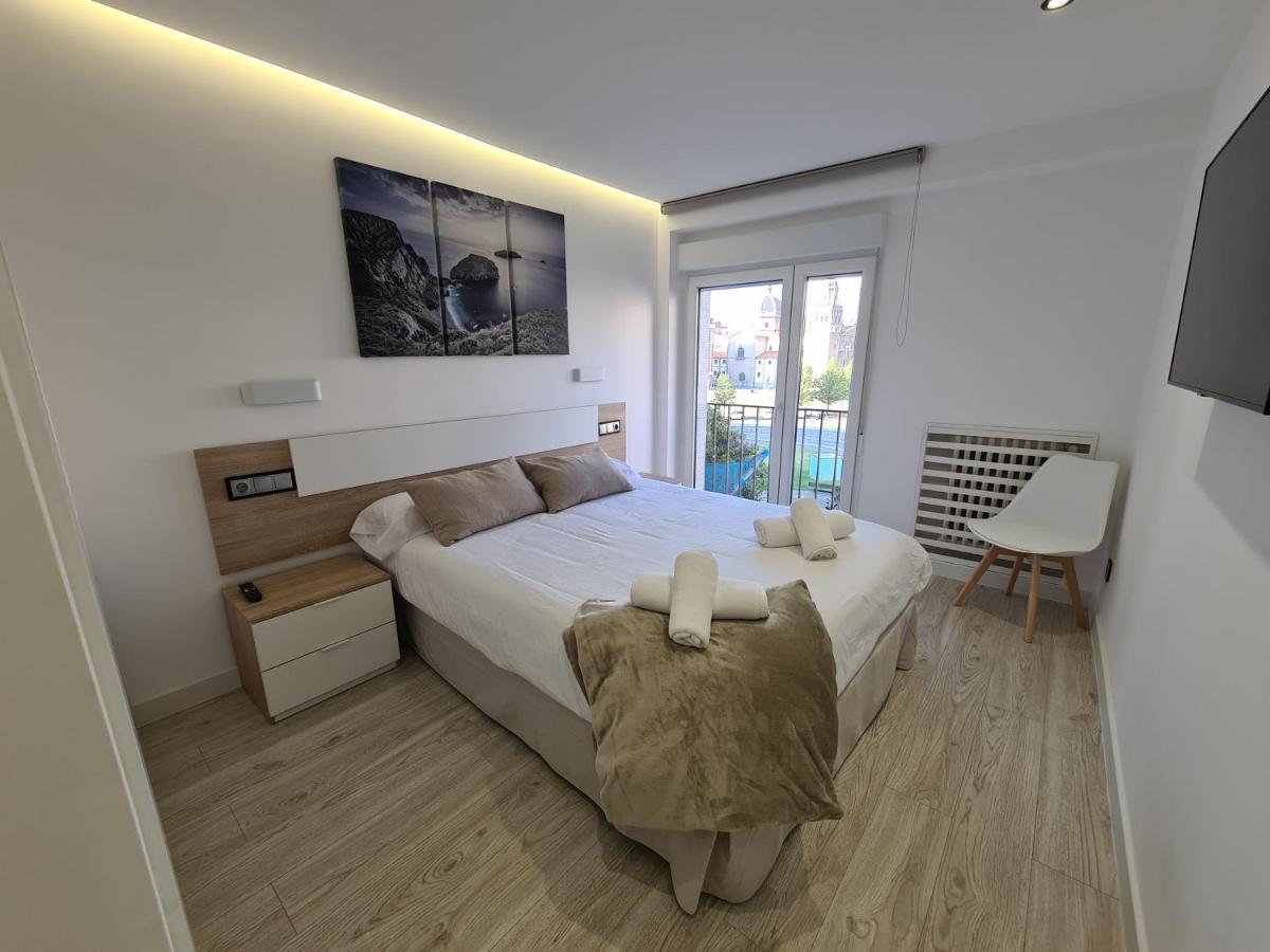 104A Apartamento Para 8 Personas Gijón Esterno foto
